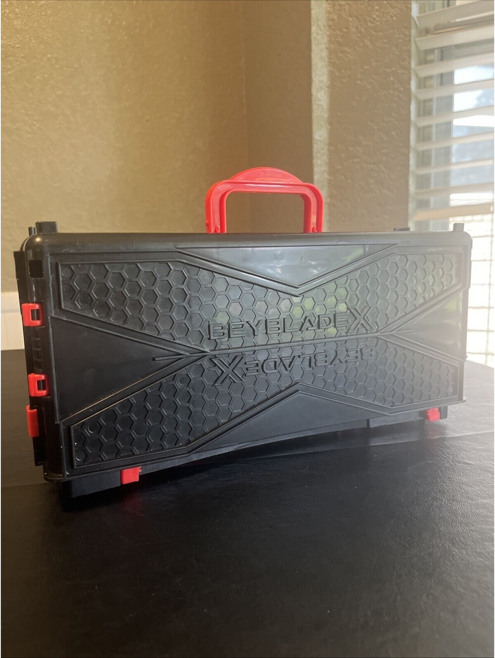 Beyblade X Clash & Carry Beystadium Battling Arena Portable - Very Clean - Red